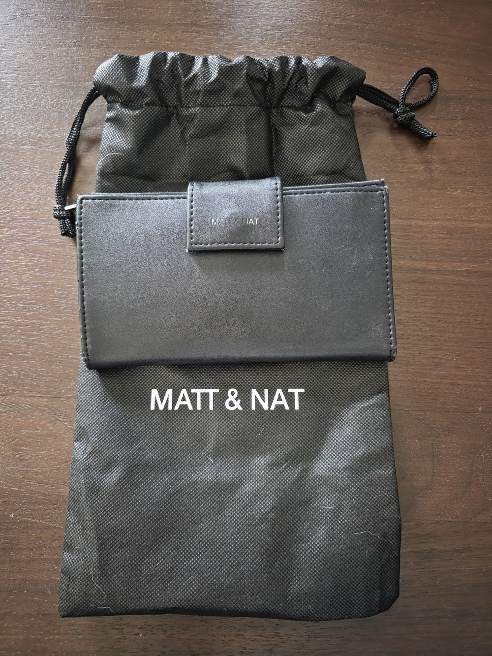 Matt & Nat Men’s Black Bi-Fold Wallet